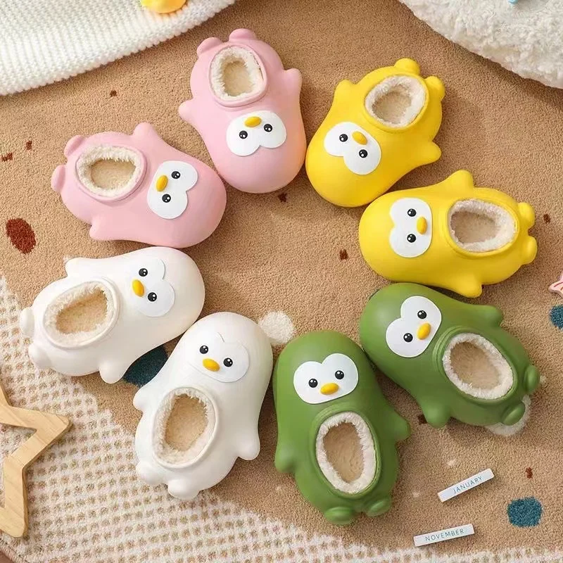 real children's slippers 2024 winter new boys girls' shoes parent-child home slippers cute penguin waterproof cotton slippers