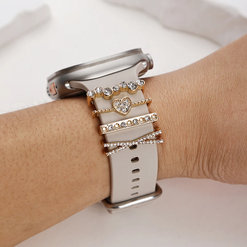 سحر قلب الحب المتلألئ - أبازيم ساعة Apple الأنيقة...