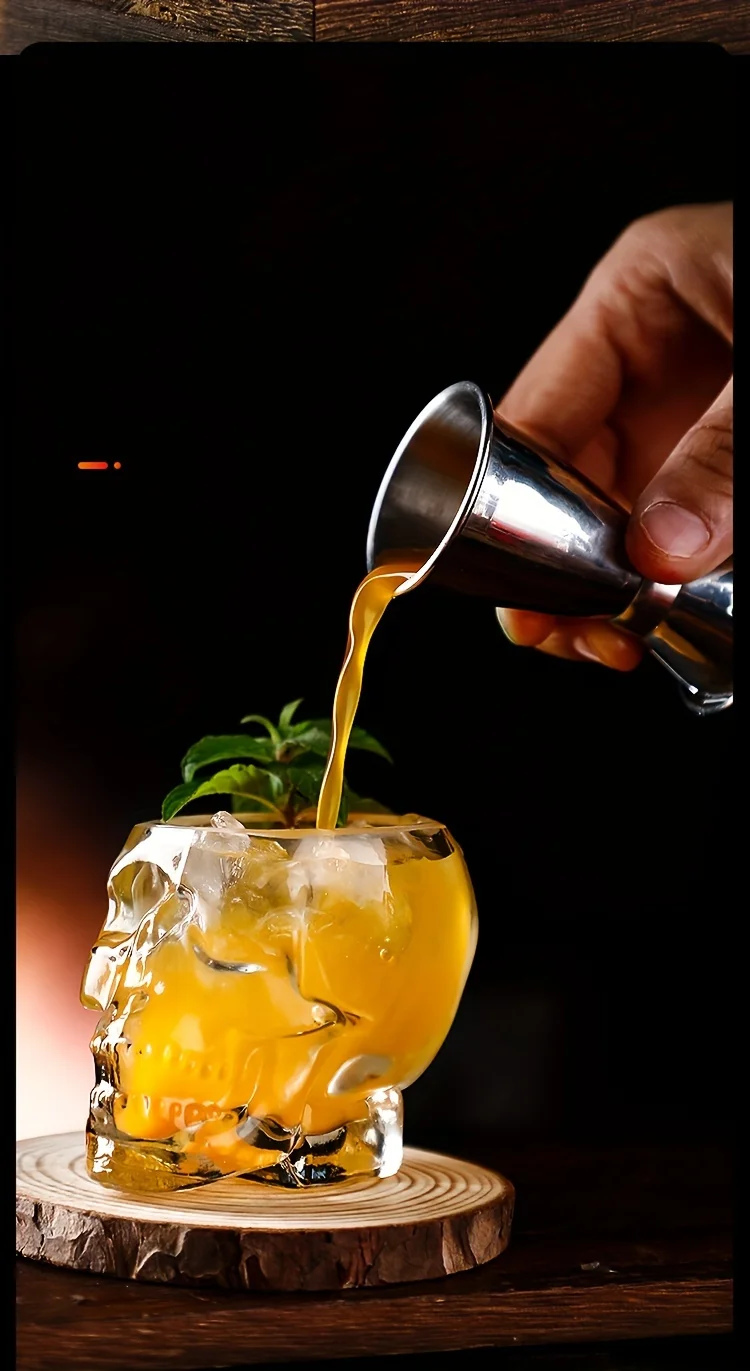 Description Picture 2 of item1pc Skull Cocktail Glasses Transparent Crystal Coffee Mug Whiskey Wine Cocktail Glass Beer Cup Halloween Decor Water Bottle