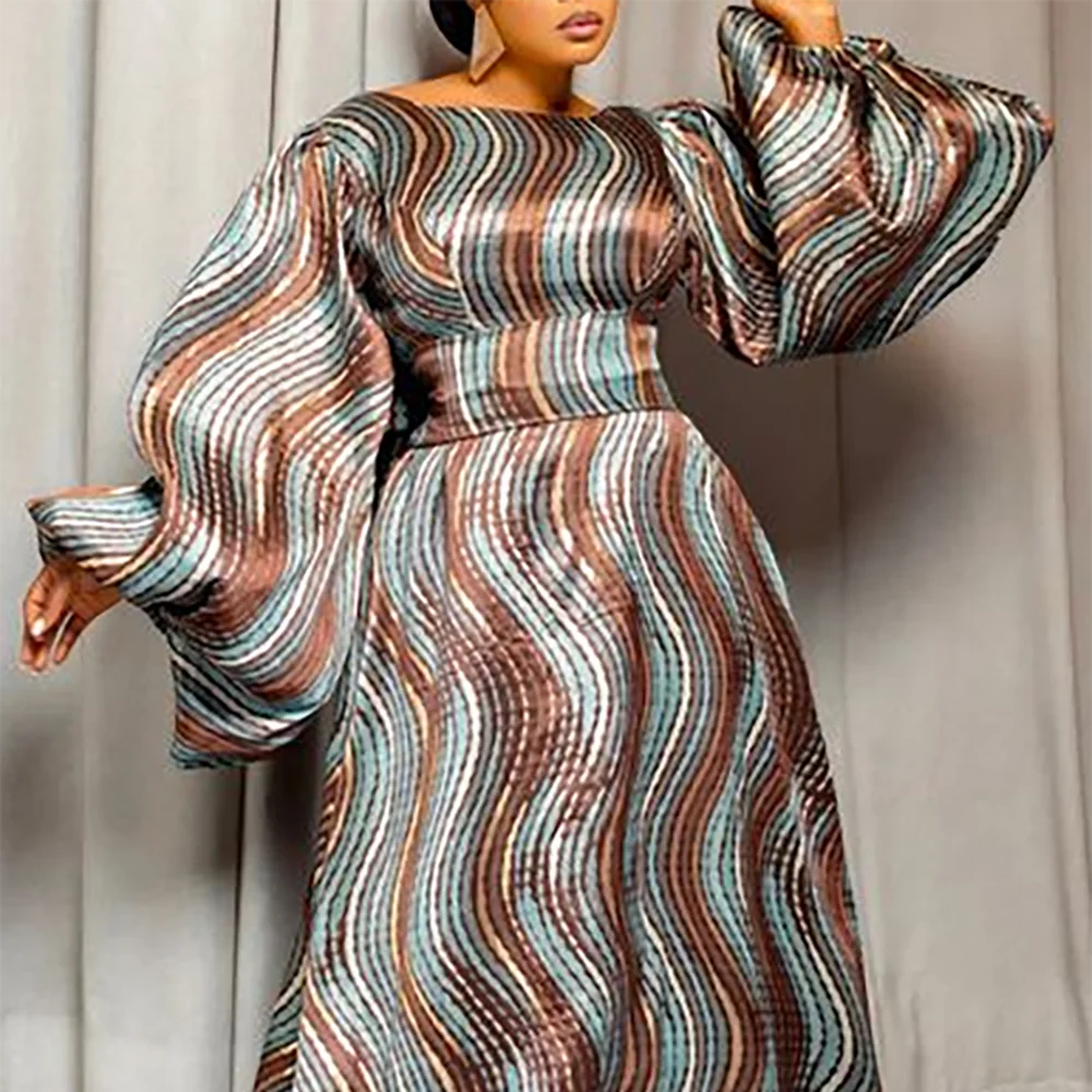 Рисунок 2 - Женское платье для встречи выпускников