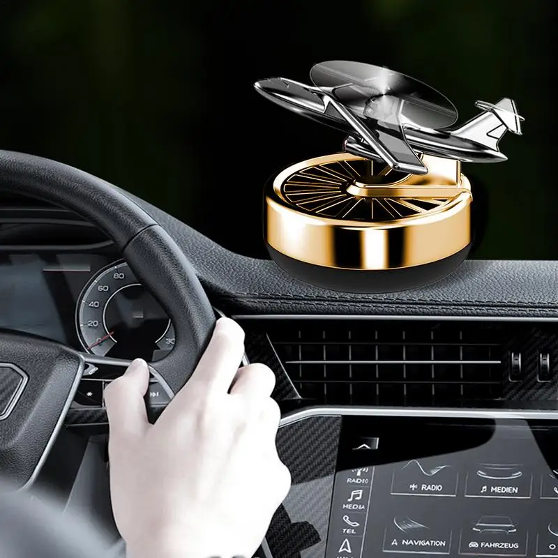 �ڵ��� �Ʒθ� �׶��� ���ǰ, �ڵ��� ������ ������ ���� ��ǻ��, ����ϱ� ���� ������ ������ ���� ��ǻ��