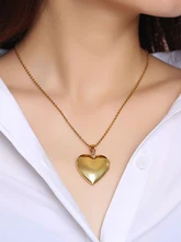  Vnox Romantic Heart Photo Frame Necklaces for Women Gifts Can Be Opened Stainless Steel Promise Love Keepsake Jewelry 