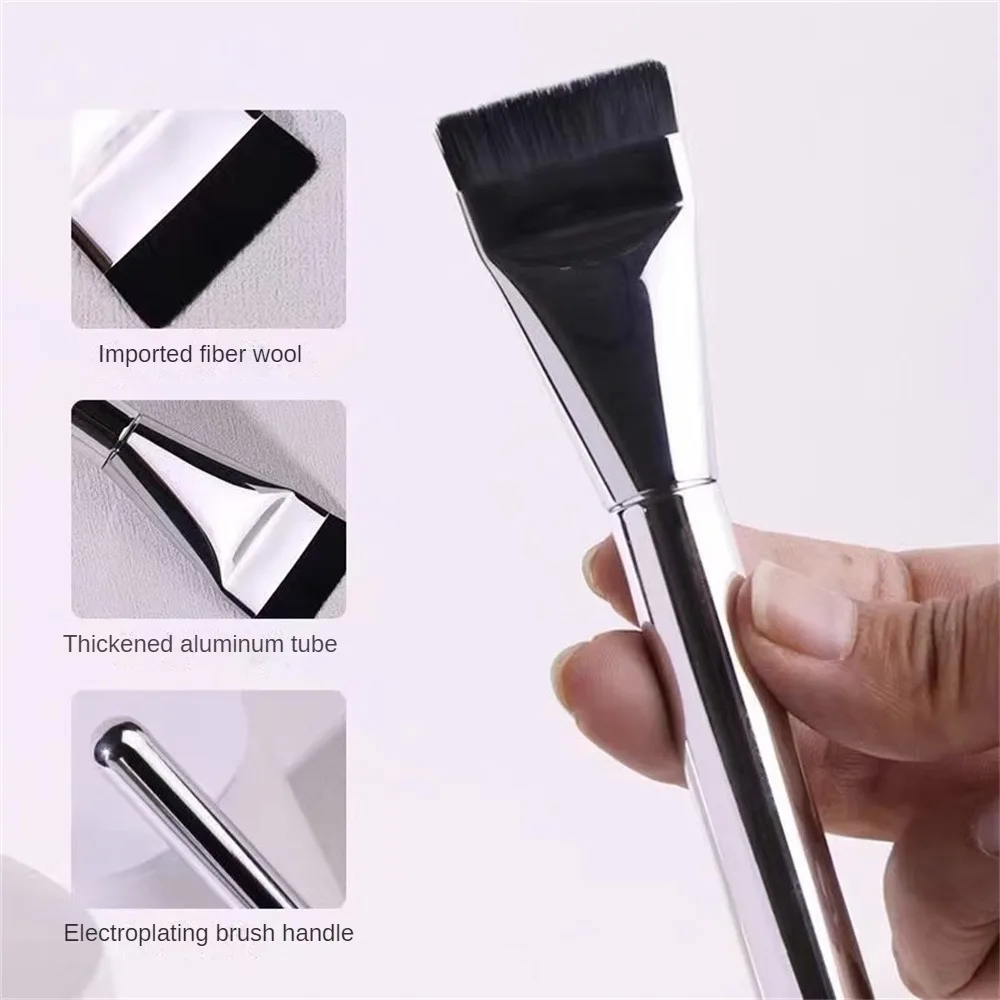 

Portable Makeup Brush Suitable For All Skin Types Perfect Coverage Seamless Finish Look Natural Smooth And Makeup Brush