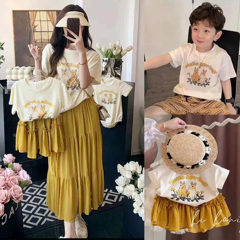 

2023 Family Matching Clothes Sets Mom Baby Girls Tops Skirts 2 Piece Suits Korean Women Summer Outfits Dad Son T-shirt Clothing