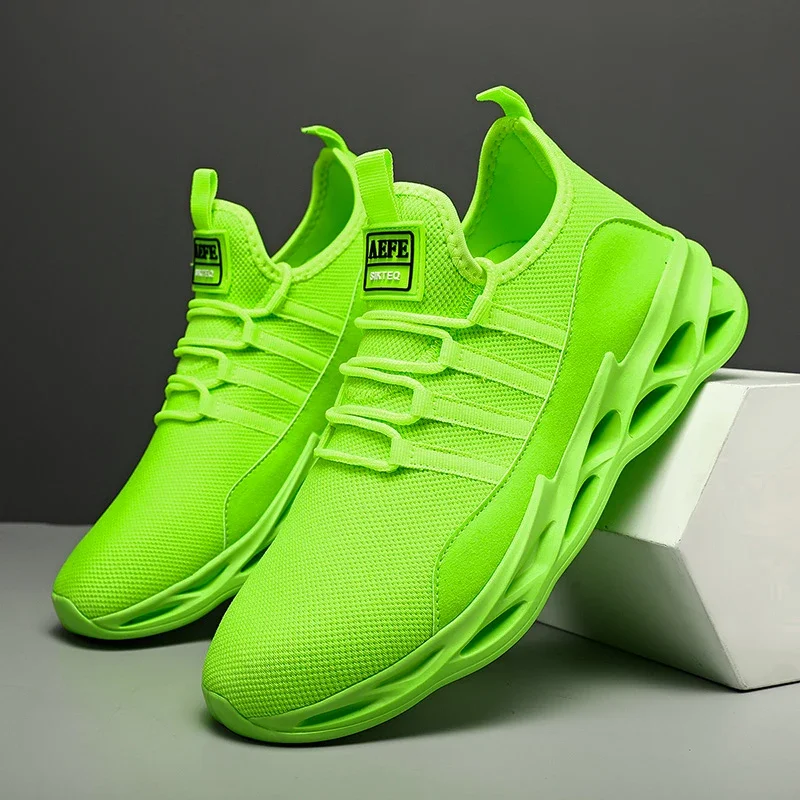 Breathable Men Sneaker Outdoor Running Shoes Lace Up Mesh Blade Shoes Lightweight Camping Travel Shoes Men Shoes Plus Size 40-47