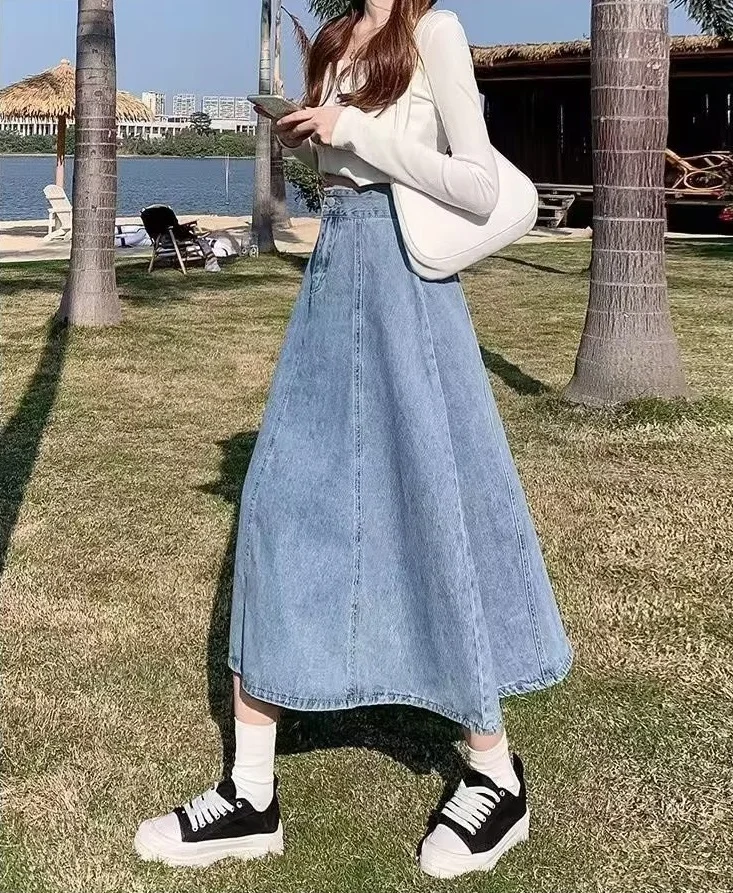 Women's Korean Fashion Denim Midi Skirt High Waist A-Line Elastic Waist Vintage Washed Denim Fabric Casual Long Denim Skirt 5