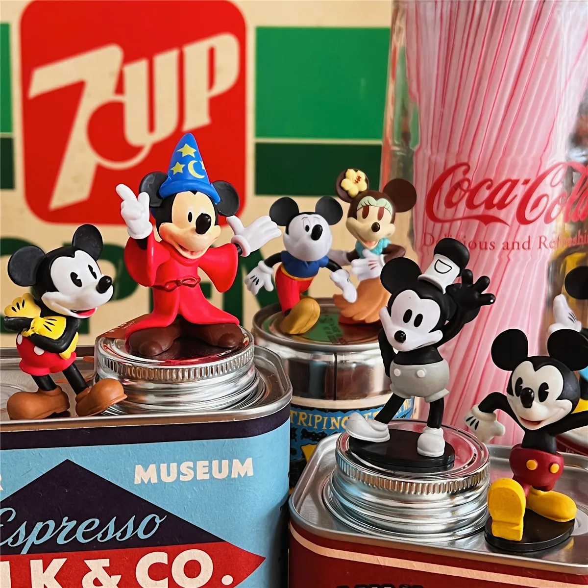 Disney 70th Vintage Mickey Maus Magier Action Figure Dekoration Figur  Spielzeug modell für kinder geschenke - AliExpress