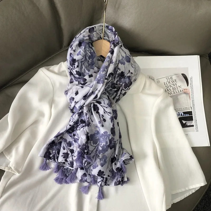Neues Design Marke Frauen Blumen schal Mode druck Baumwolle Herbst Winter warme Schals Hijabs Dame Pashmina Foulards Bandana Muslim – Detail 2