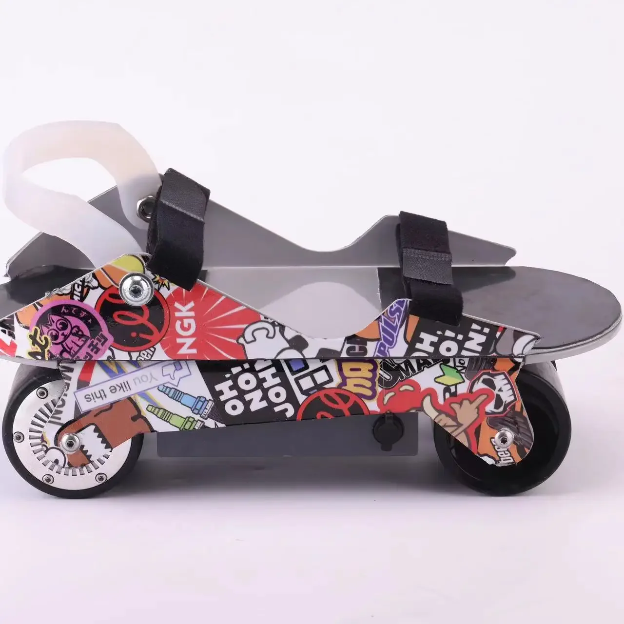 Colorful Electric Roller Skating Up To 10km/h Roller Skate
