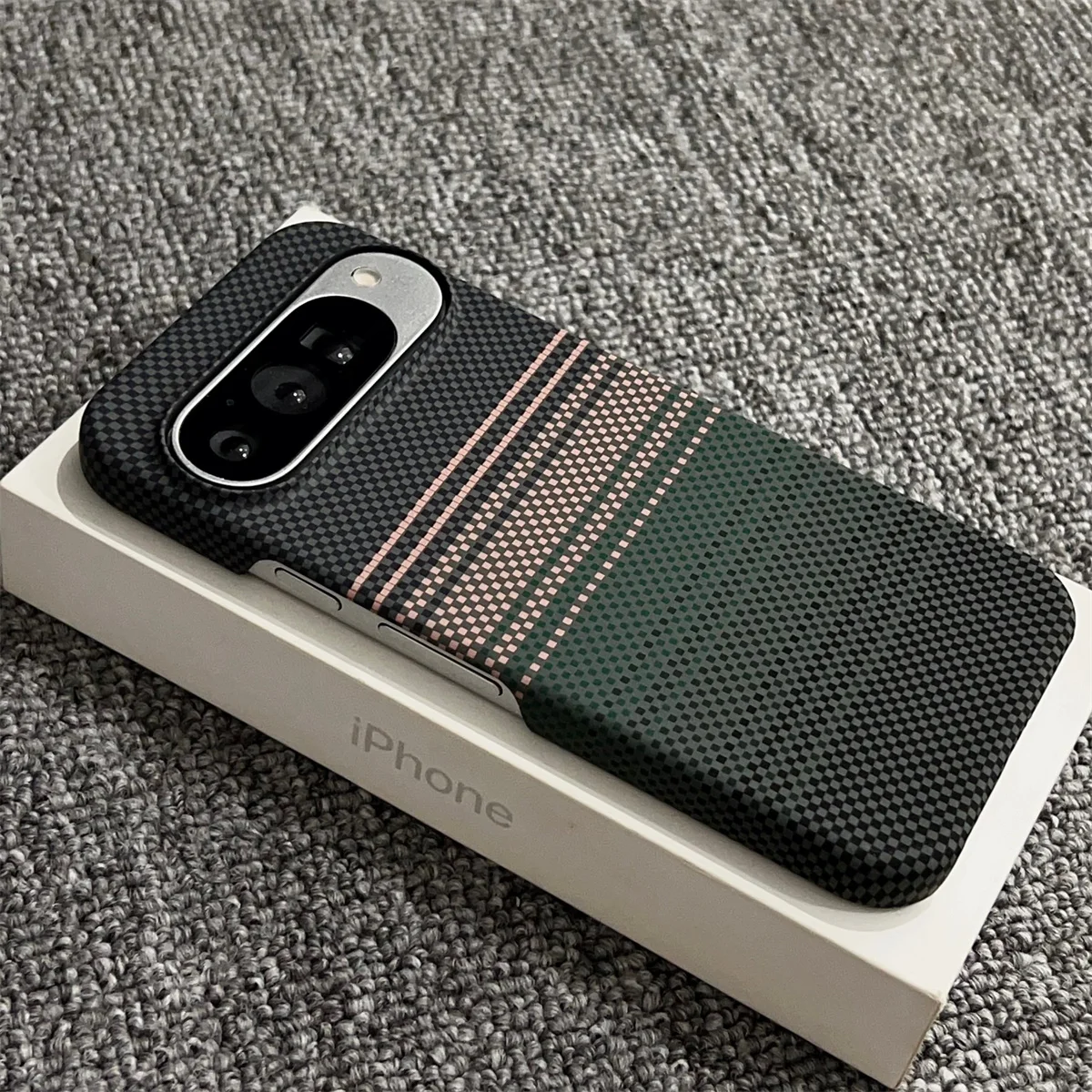 Slim Frameless Carbon Fiber Pattern Phone Case with Magsafe Compatibility and Shockproof Design