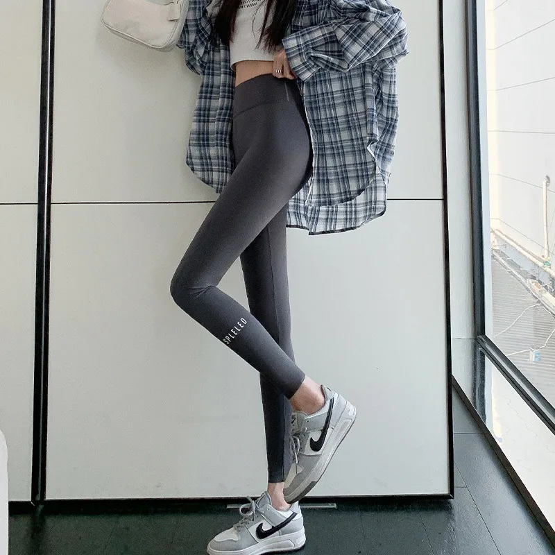 Women's outer wear 2025 spring and summer new letter backing thin printed thin yoga pants