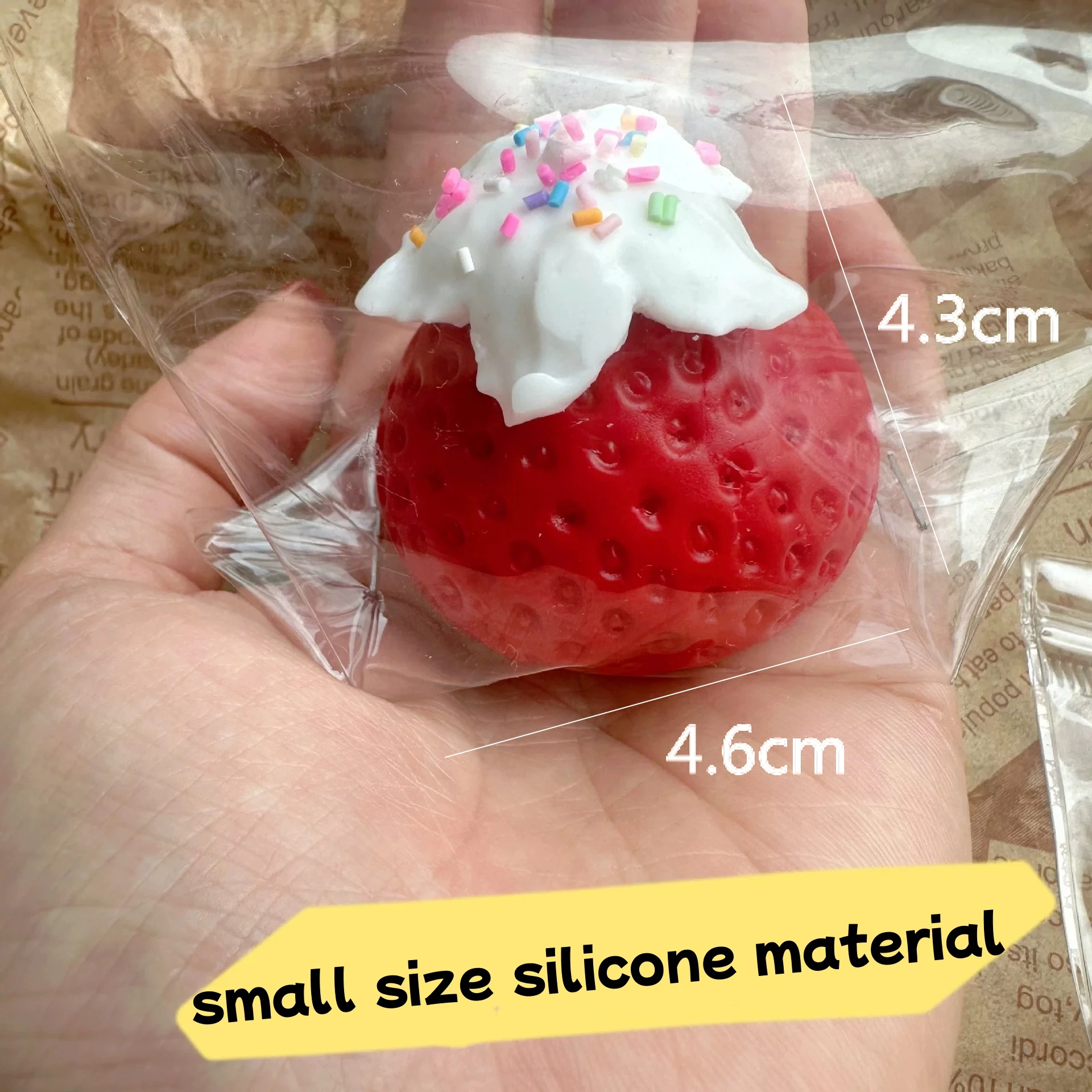 大人と子供のためのストレス解消感覚玩具、不安解消フィジェット玩具、ゆっくり戻るシリコン製フルーツレモンスクイーズ玩具