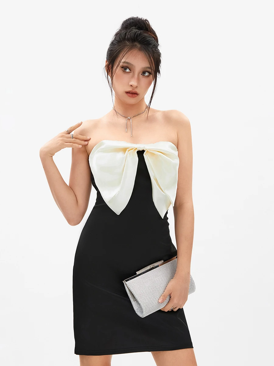 Elegant Sleeveless Off-shoulder Dress with Contrast Color Bows Strapless Backless Design for Party or Beach Wear