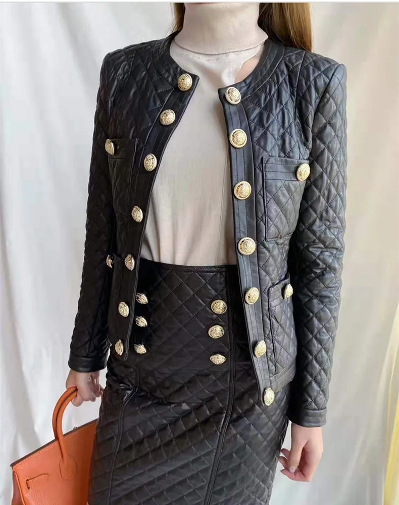 Рисунок 4 - Женская короткая куртка из натуральной овечьей кожи