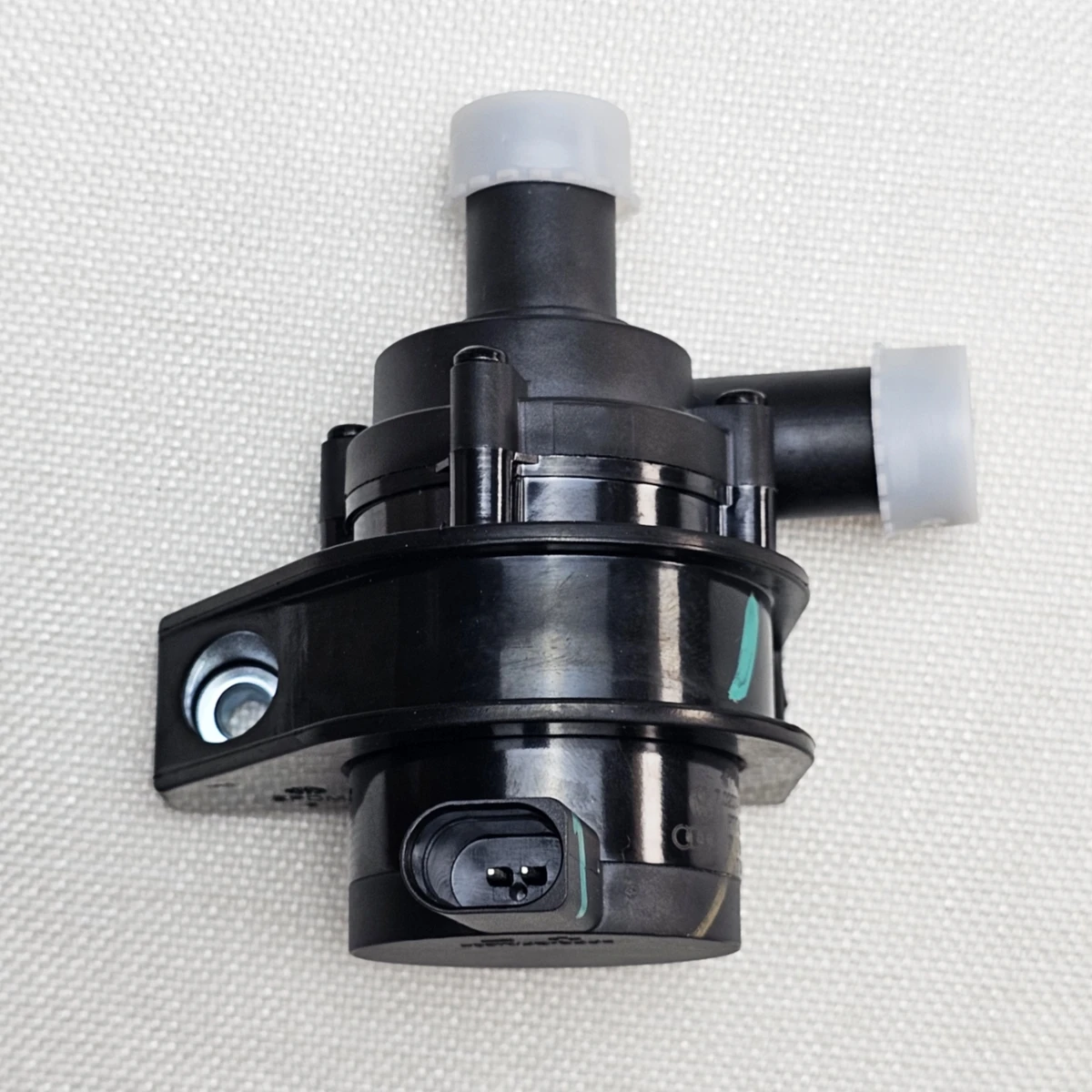 Additional Auxiliary Coolant Water Pump For VW Multivan 2003-15 Sharan Transporter T5 Seat Alhambra 03-2010 7H0965561 7H0965561A cooling water pump