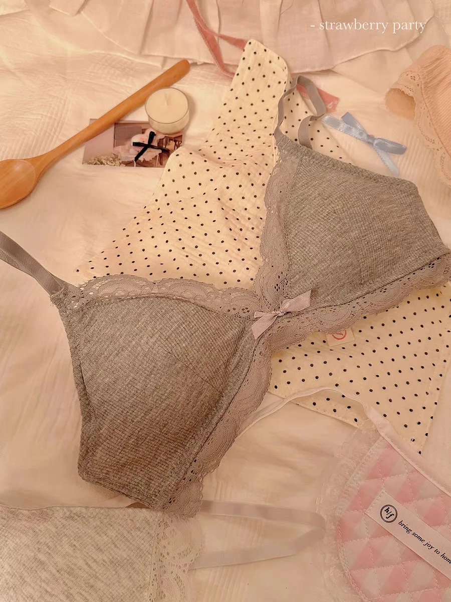 SP&CITY Sweet Girl Lace Triangle Cup Wire Free Plunge Bra Image 7