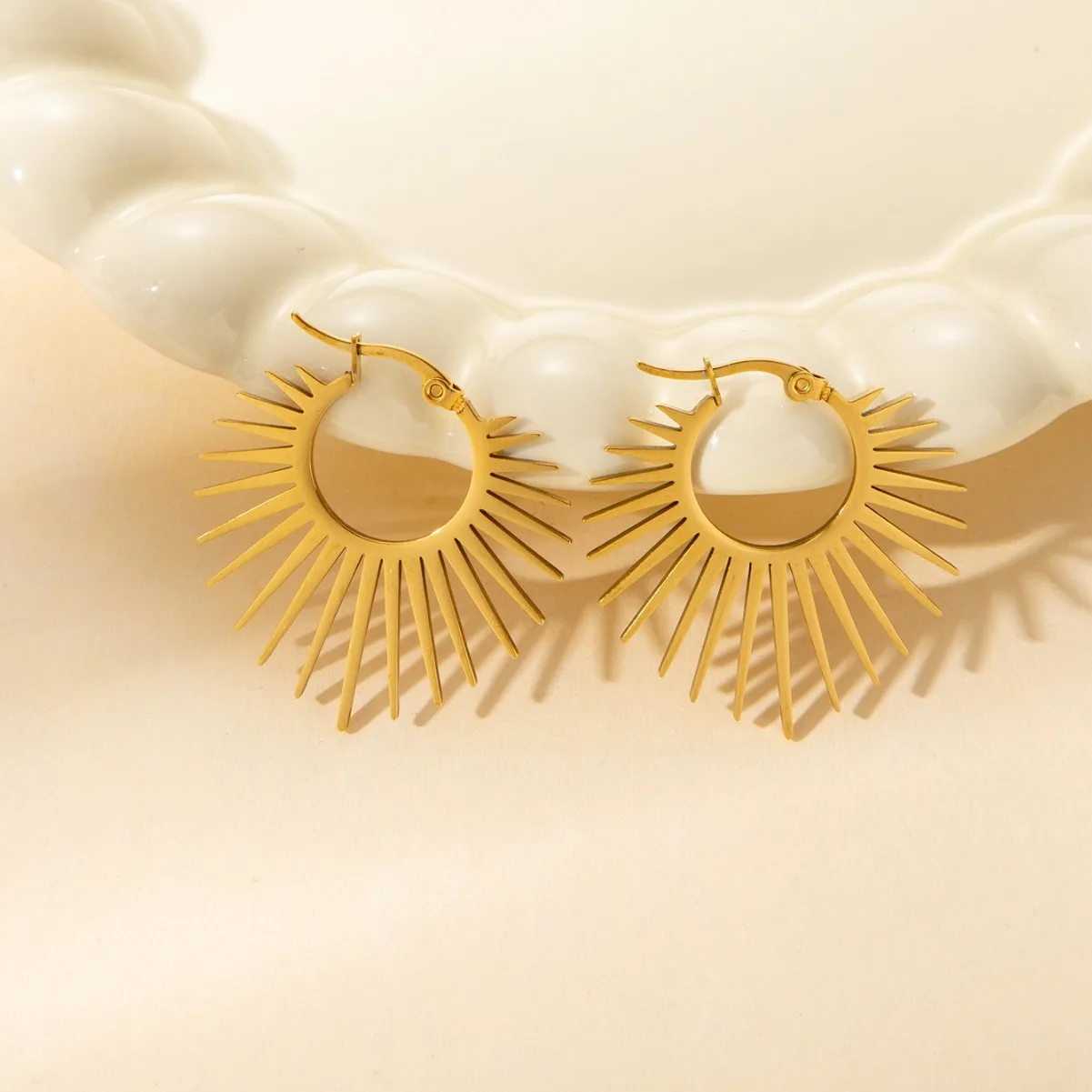 Stainless Steel Jewelry Geometric Earrings For Women Best Half Circle Spiked Femme Charm Earrings Party Best Wedding Gifts 3