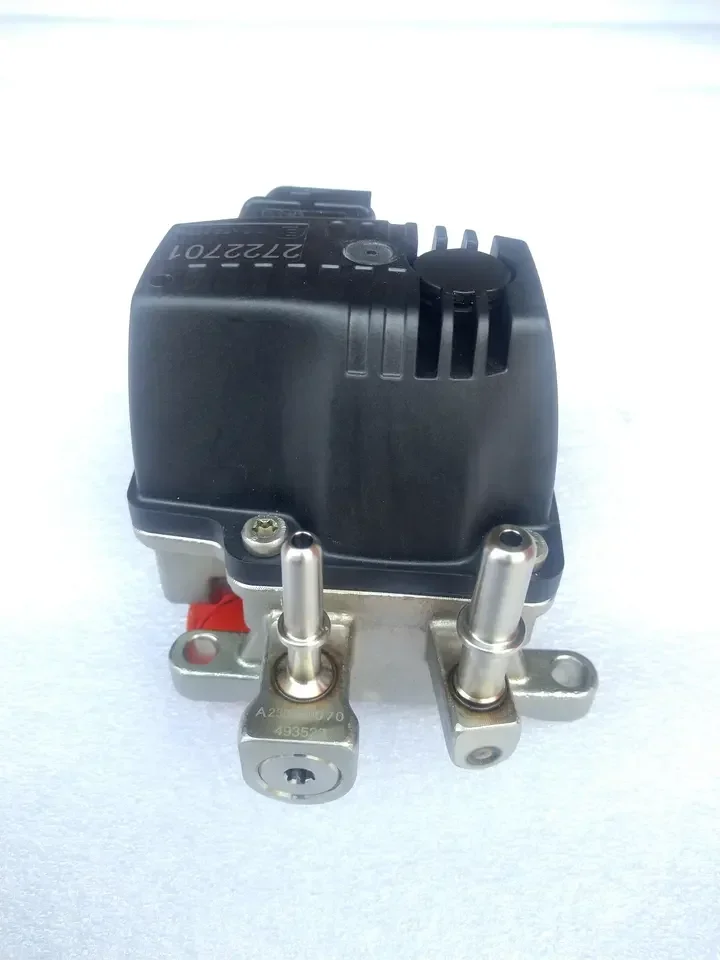 24V scr urea pump 2722701 NEW DEF DOSER INJECTOR ADBLUE INJECTOR 2722701 for europe trucks
