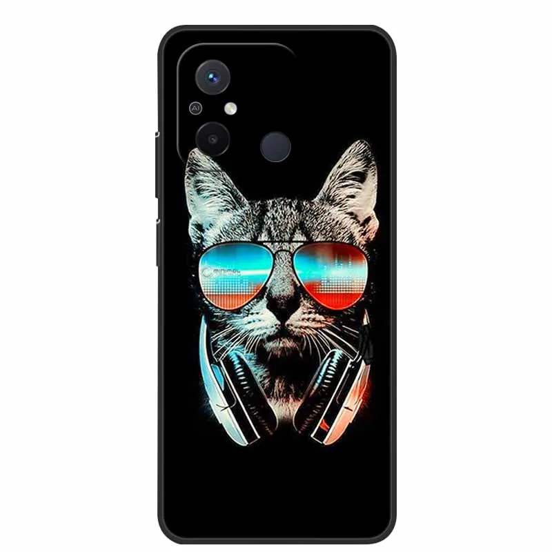 Black TPU Soft Cover with Wolf and Lion Design - Premium Silicon Bumper Case
