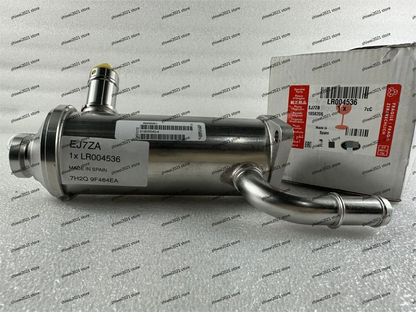 

Land Rover EGR cooler is applicable to Discovery 3 Discovery 4 Range Rover Sport Diesel 2.7TLR004535 LR004536