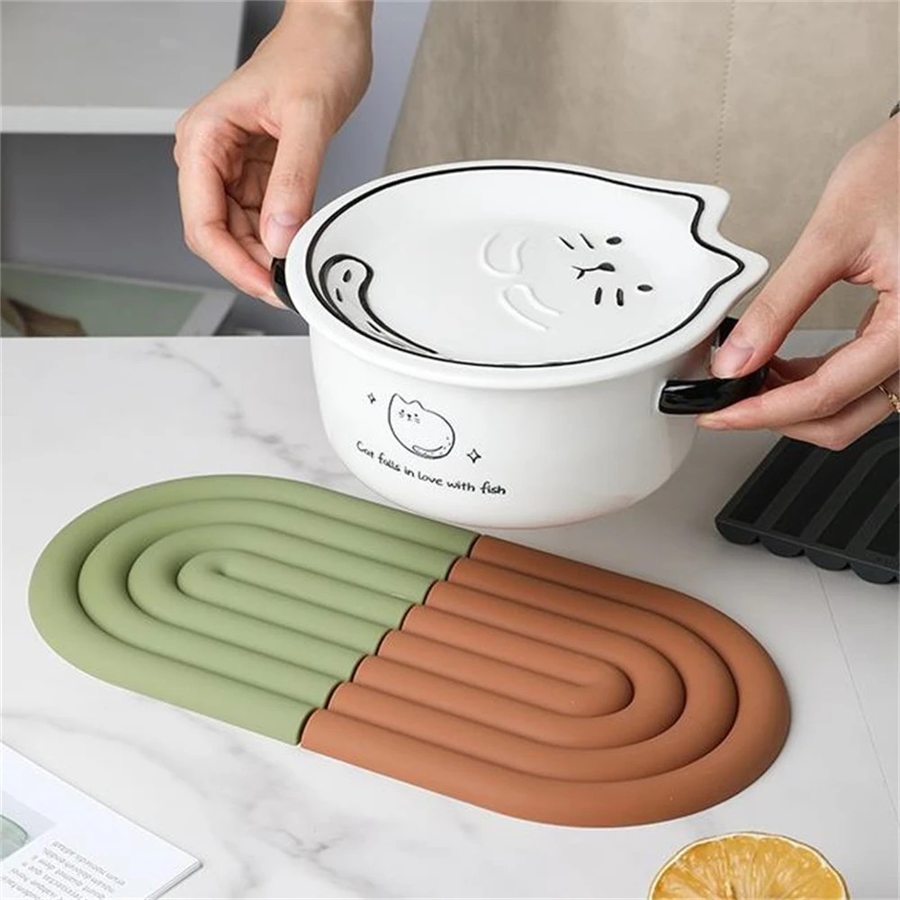 Rainbow Silicone Table Mat Coaster Hot Dishes Pot Holder Placemat  Multipurpose Pot Holders for Kitchen Heat Resistant Pan Pads