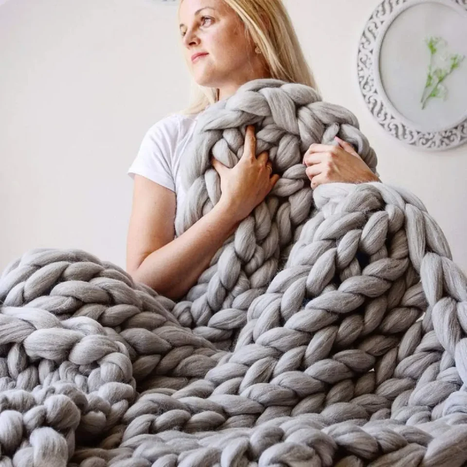 Maetoow Coperta in ciniglia lavorata a maglia grossa (152 x 203 cm