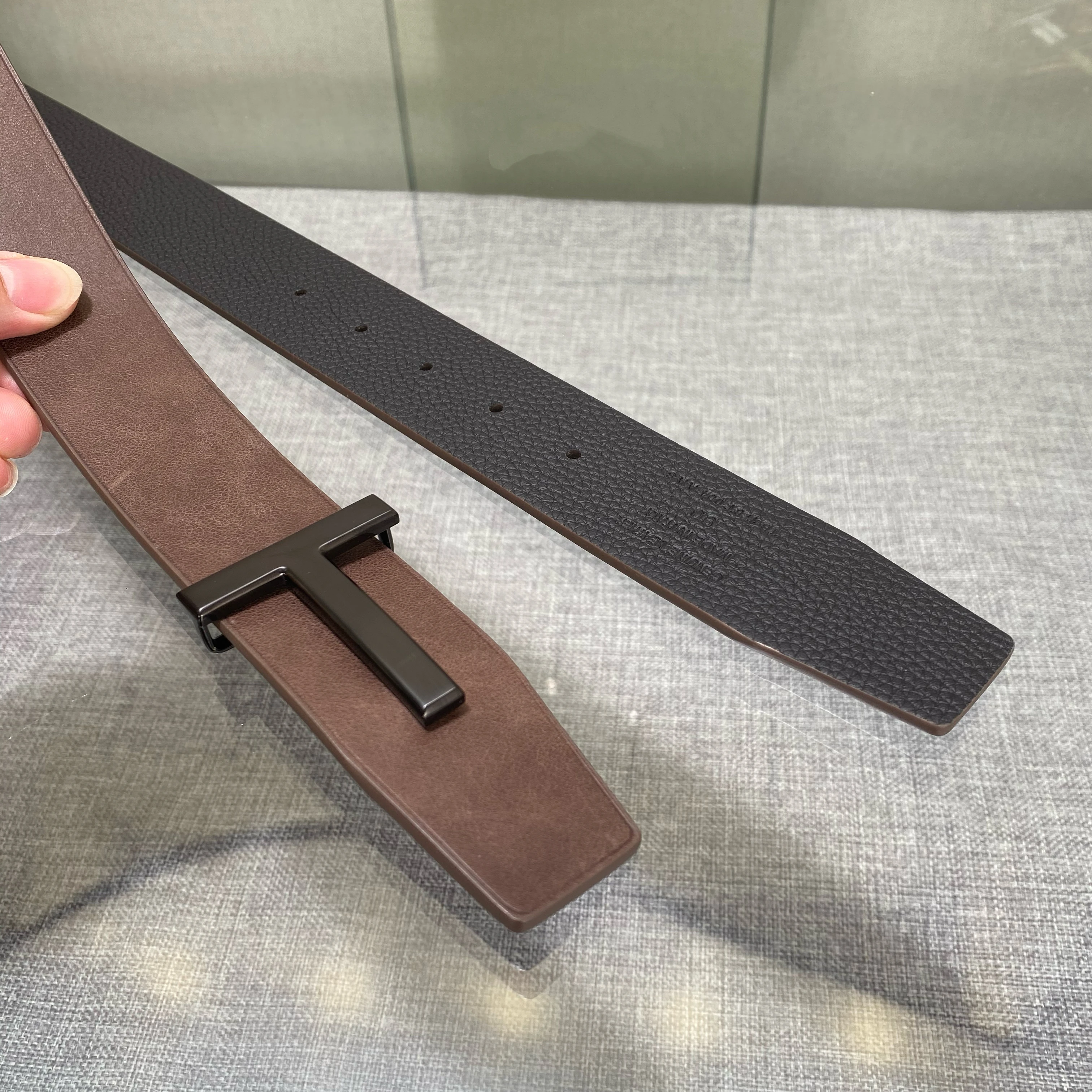 Double-Sided Leather Belt with Letter Buckle T-Shaped Men's Fashionable Genuine Leather Belt Stylish Men's Belt Workwear