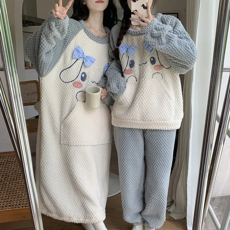

Anime Sanrio Kawaii Cinnamoroll Plush Pajamas Dress New Cute Bow Home Comfort Velvet Bathrobe Winter Warm Pullover Set Girl Gift