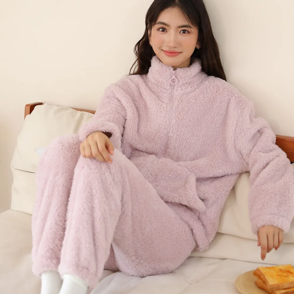 

Women's Plush Pajamas,full Zippered Autumn and Winter Home Clothing Double Sided Velvet Is Very Warm Can Be Worn Externally