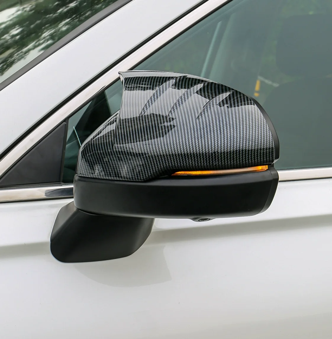 

Suitable for Honda 2022ZRV rearview mirror cover ox horn