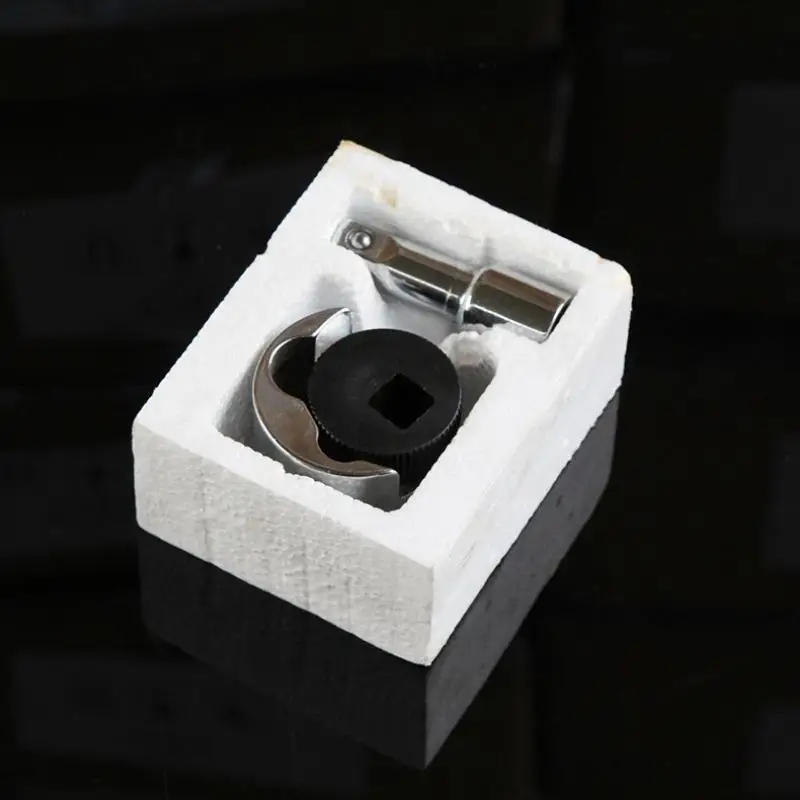 Compact Bolt Remover Tool for Broken Head Extraction