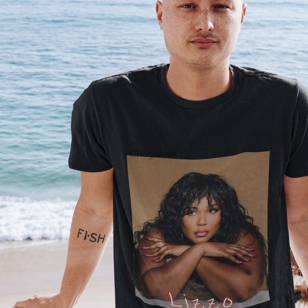 Lizzo Poster Shirt T Unisex Sweatshirt Merch Clothing |