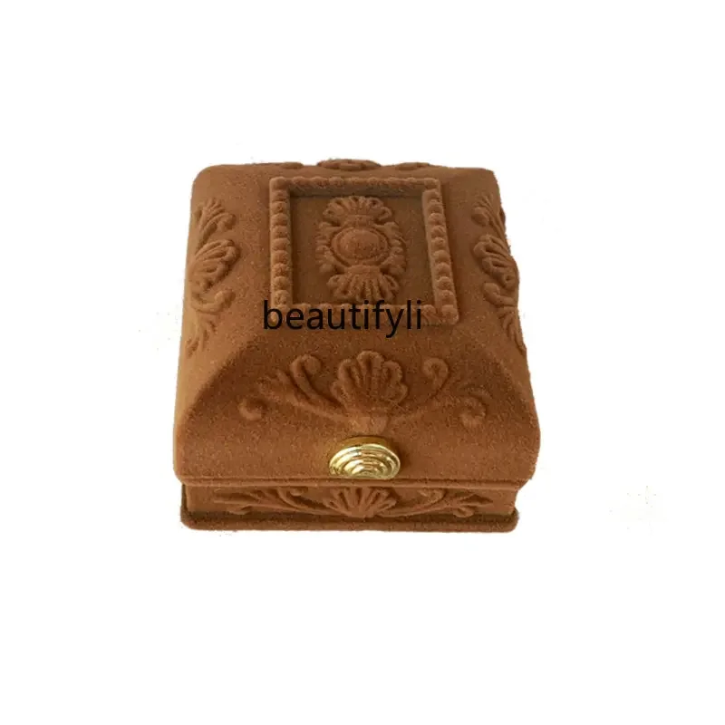 

yj Retro Gentle Embossed Chocolate Jewelry Box Purple Velvet Ring Box Bracelet Box