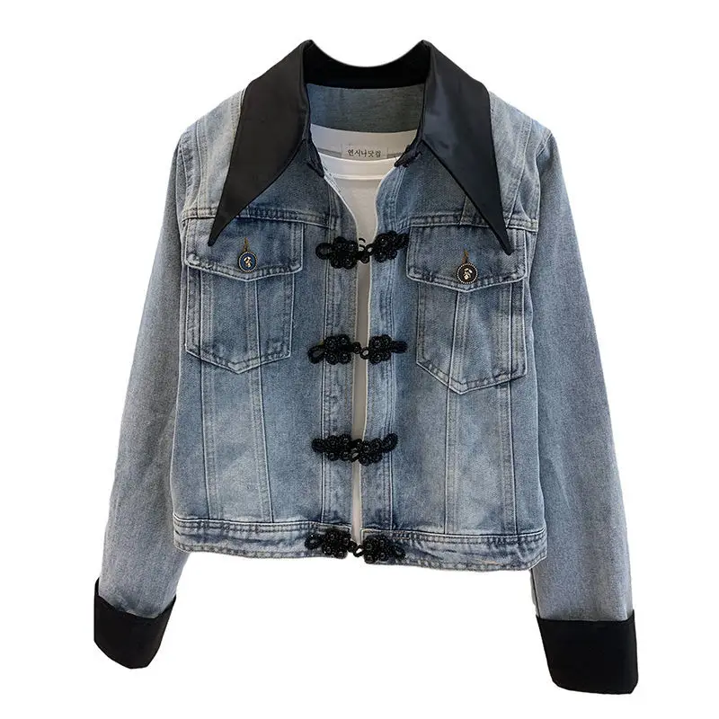 

Retro Fashion Buckle Denim Female 2024 Spring And Autumn New Casual High Sense Small Stitching Loose Tops Female Tide.