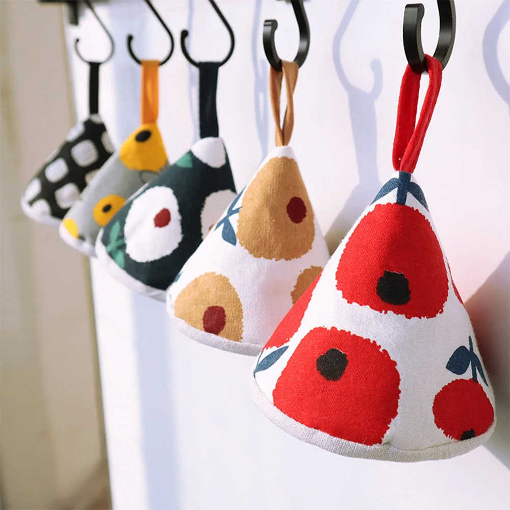 

2023 Cloth Cotton Quilted Anti-Scalding Heat Insulation Pot Hat Cover Triangle Pot Hat Casserole Iron Pot Pot Handle