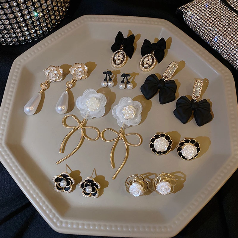 Elegante süße Perle schwarze Kamelie Blume Ohr stecker für Frau Mädchen koreanische Promi-Accessoires Student Party Schmuck Geschenke – Detail 13