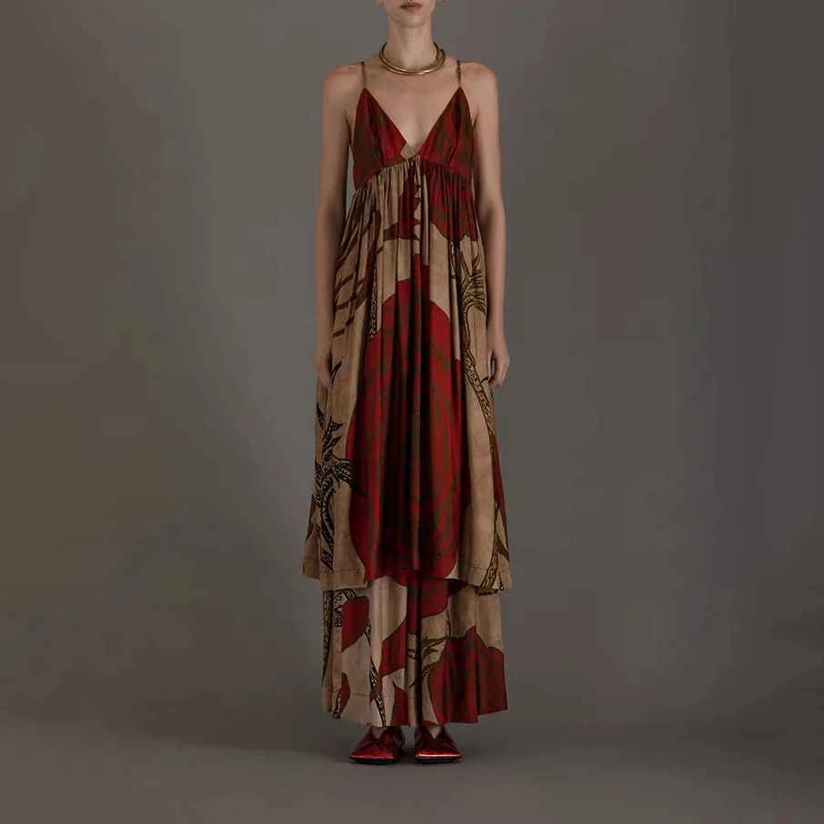 

Sexy chic V-neck ruched print halter dress casual resort style tie-dye red rose print large hem Womens dresses 2023 fall new