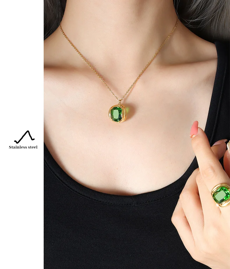 Modeschmuck-Set mit Grünem Kristallanhänger, Halskette und Ohrringen, Koreanische Mode, Persönlicher Schmuck, Glänzende Party-Accessoires – Detail 7