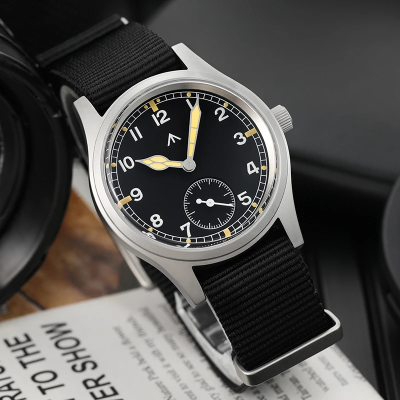 Militado D12 Retro Quartz Watch for Men Domed Sapphire Crystal VD78 Movement Wristwatch 100m Waterproof Luminous 36MM Watches