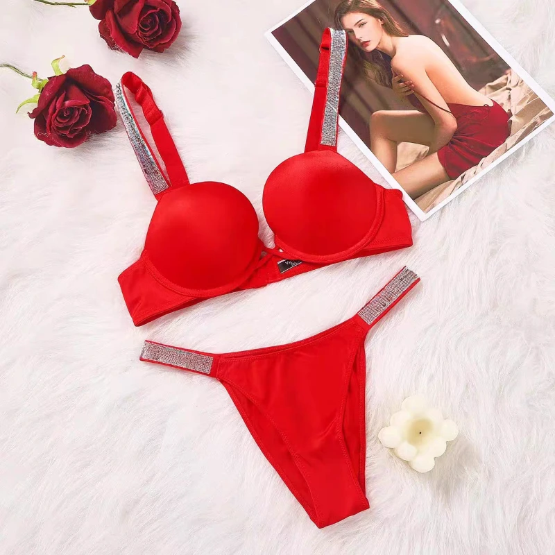 Sexy Trend Straps Rhinestone Lingerie Comfortable Brassiere Push Up Bra and Thong Set Adjustable Gathered Underwear Wholesale