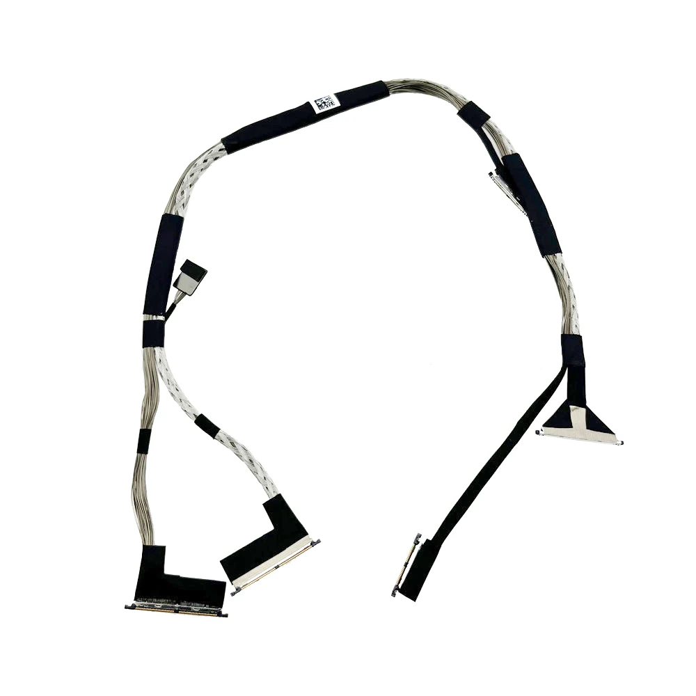 Câble PTZ pour DJI Mavic 3 Pro enroulé, étiquette visible, accessoire drone.