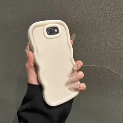 Solid Color Wave Silicone Shock-Absorbing Soft Phone Case for J7 Prime (White)