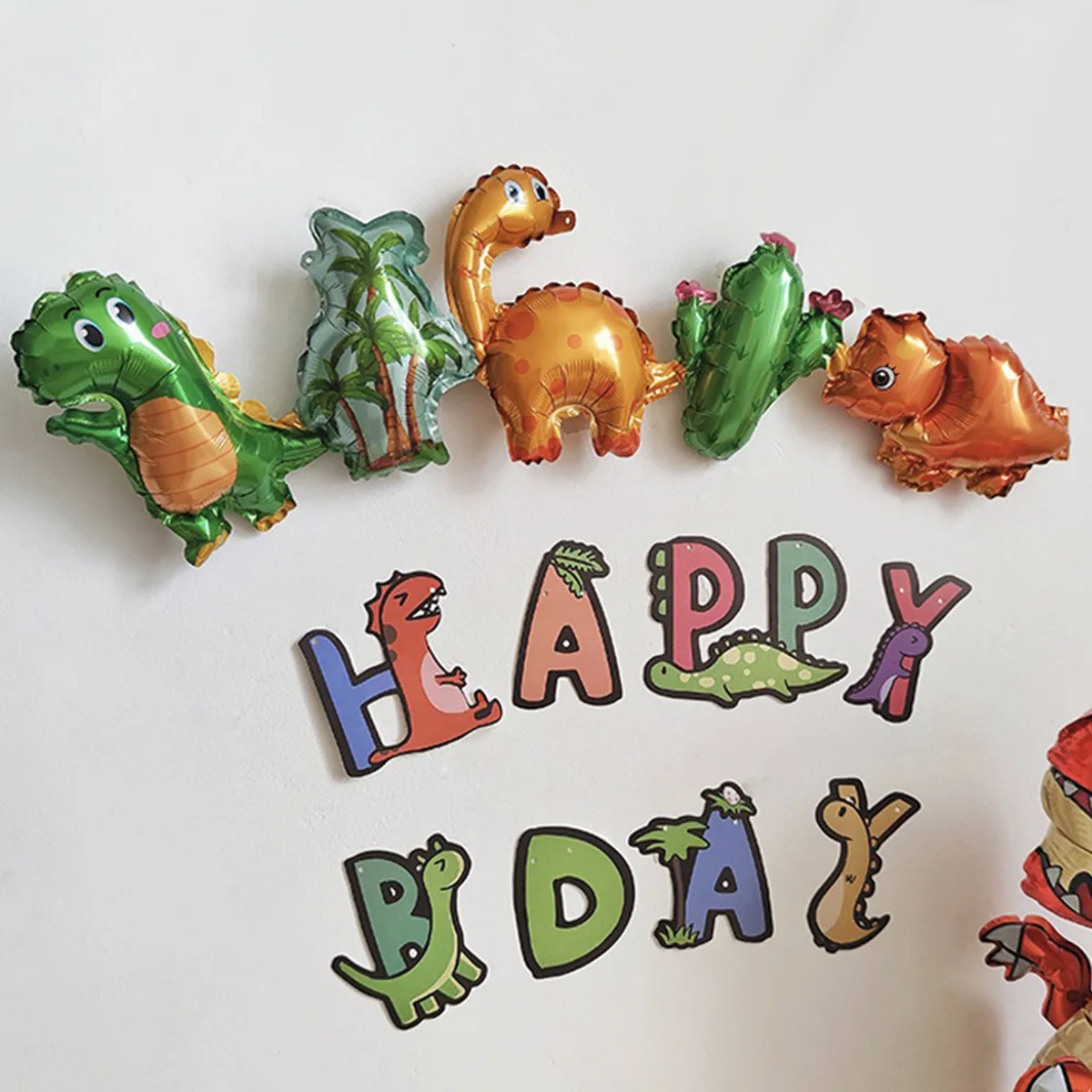 globos-de-dinosaurio-de-dibujos-animados-para-el-d-a-de-los-ni-os
