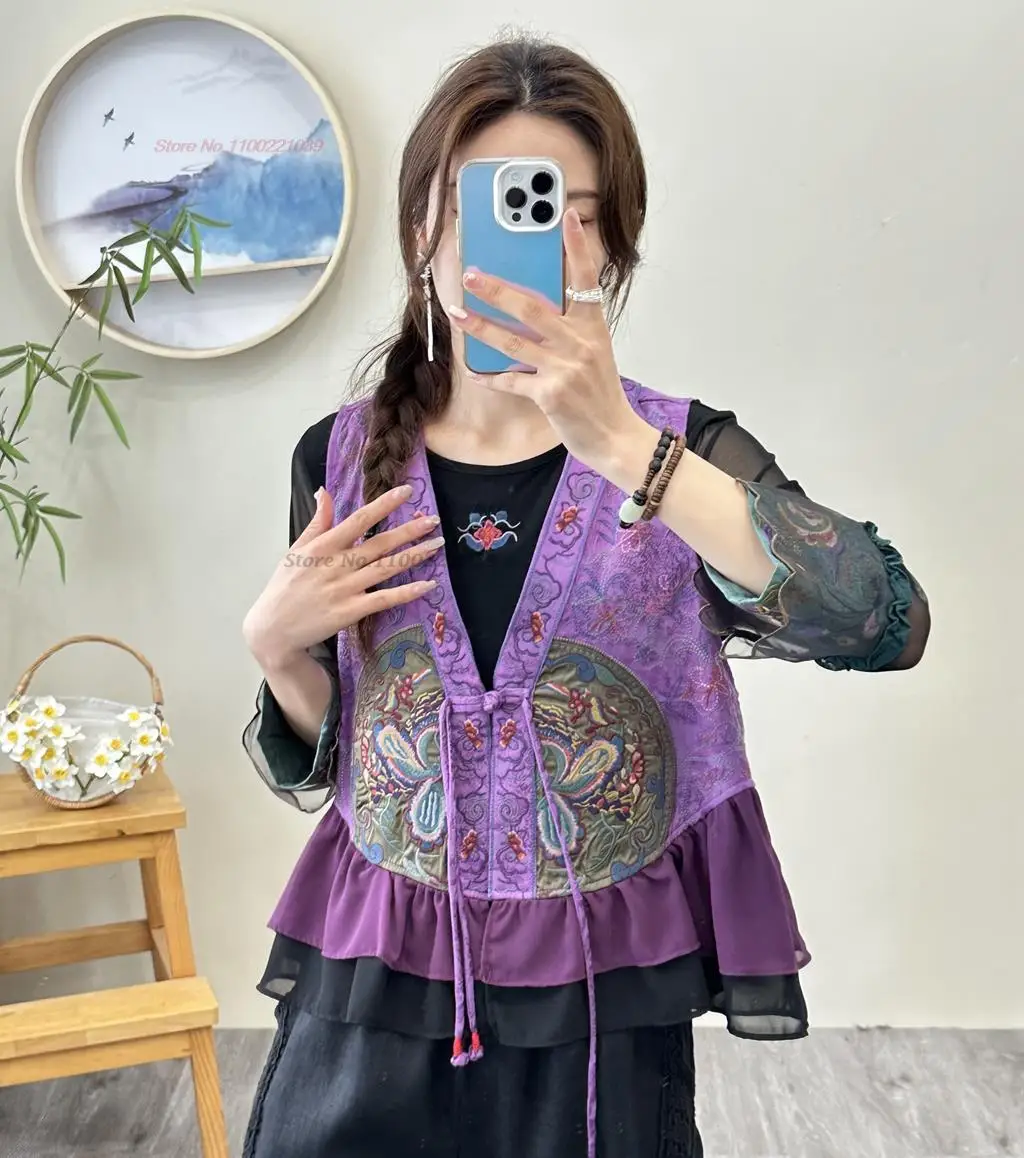 

2024 chinese vintage vest national flower embroidery traditional jacquard waistcoat vintage v-neck lace patchwork tang suit vest