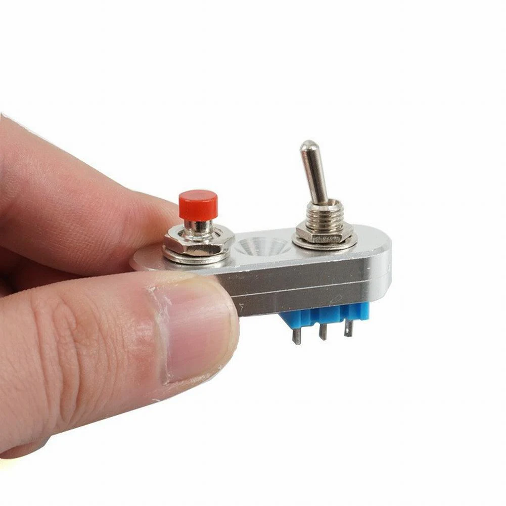 Рисунок 3 - Прочный переключатель на руль