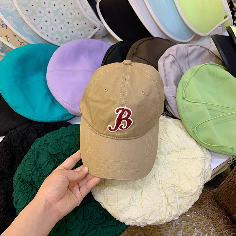 Letter B pasted Baseball Hat Women's 