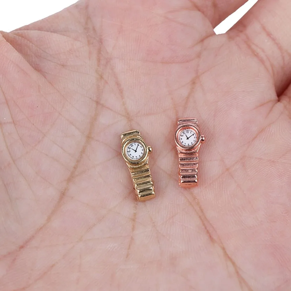 1/12 Model Toy Metal Watch Dollhouse Simulation Miniature Model Toy Mini Wristwatch Doll Play Home Decoration Accessories