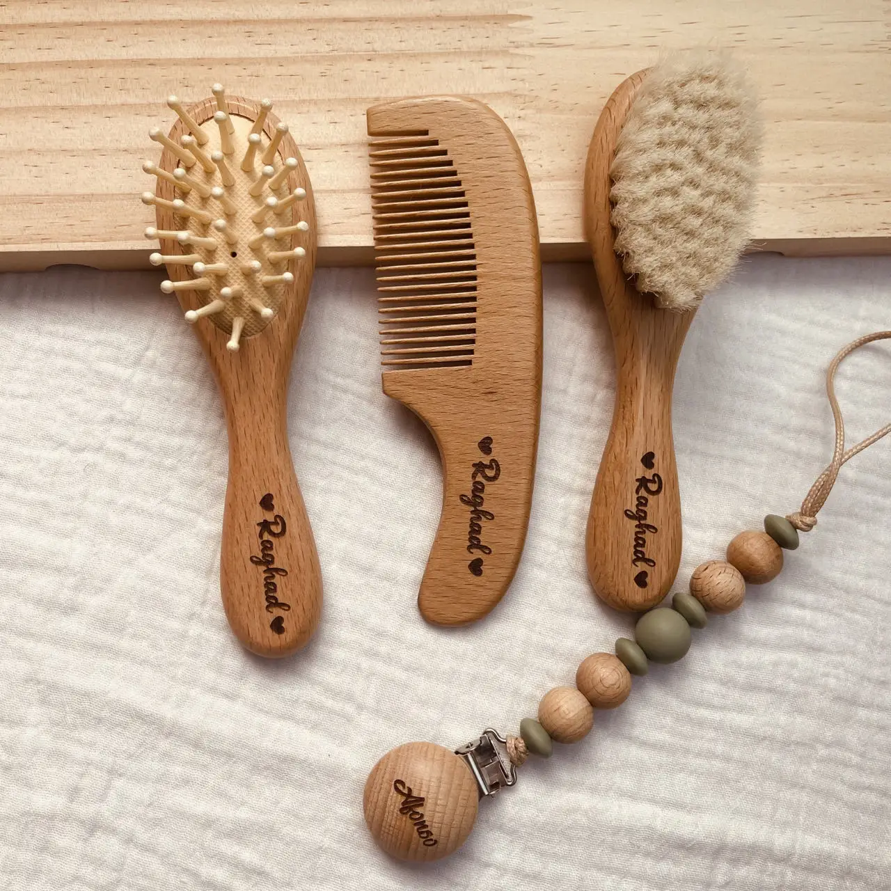 Personalized Baby Hairbrushes Engrave Infant Name Wooden Newborn Hair Brush Comb Birth/Baptism/Birthday Baby Shower Gifts