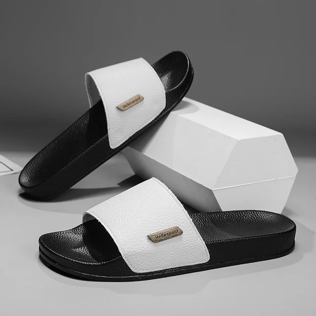 Chaussures hommes sandales pantoufles mode tongs décontracté Design innovant chaussures hommes à semelles souples léger maison pantoufles baskets 1