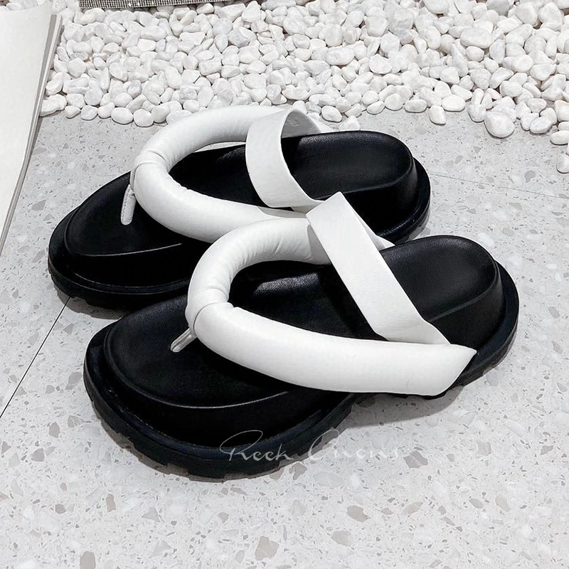 

Spring Summer Female Flip Flops 2024 New Real Leather Upper Thick Bottom Lazy Slippers Clip Toe Design Platform Ladies Sandals